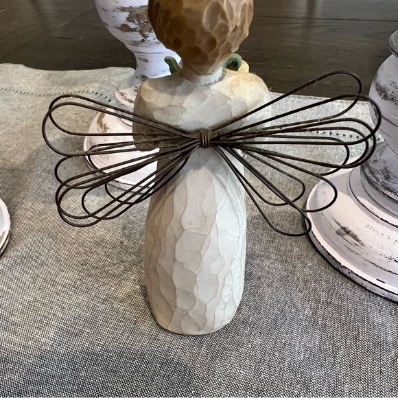 Willow Tree Angel of the Kitchen Figurine with Teapot - Picture 4 of 6